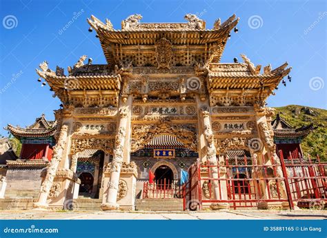 Der Longquan Tempel: Eine Oase der Ruhe und spirituellen Inspiration in Huaibei!